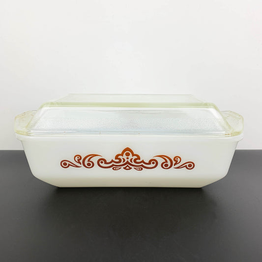 Rare Pyrex (Australia) Royal Garland Casserole Dish - Limited Production