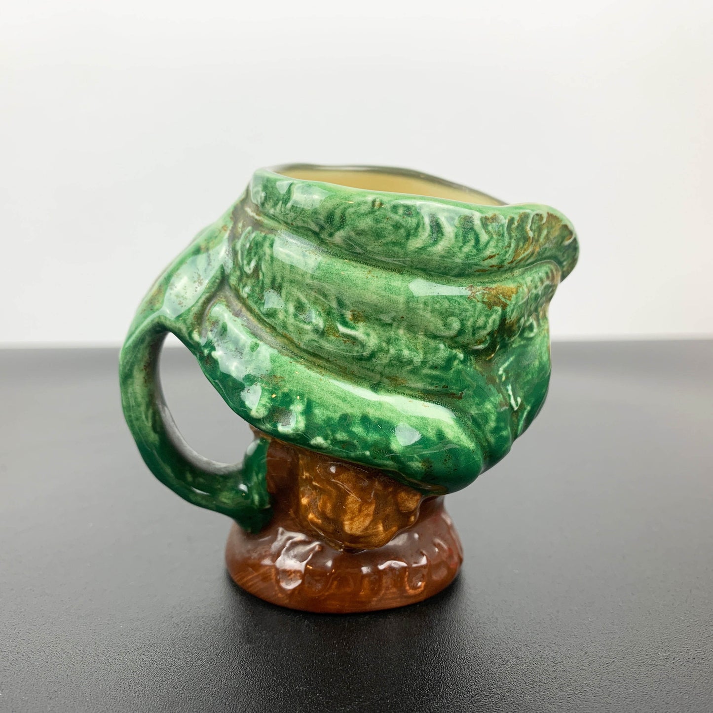 Royal Doulton Character Jug 'Arriet'