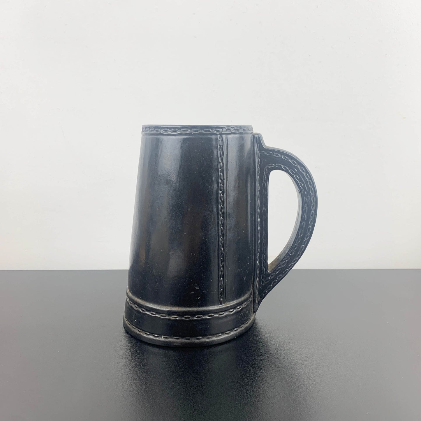 Royal Doulton 1930's rare leather look beer tankard