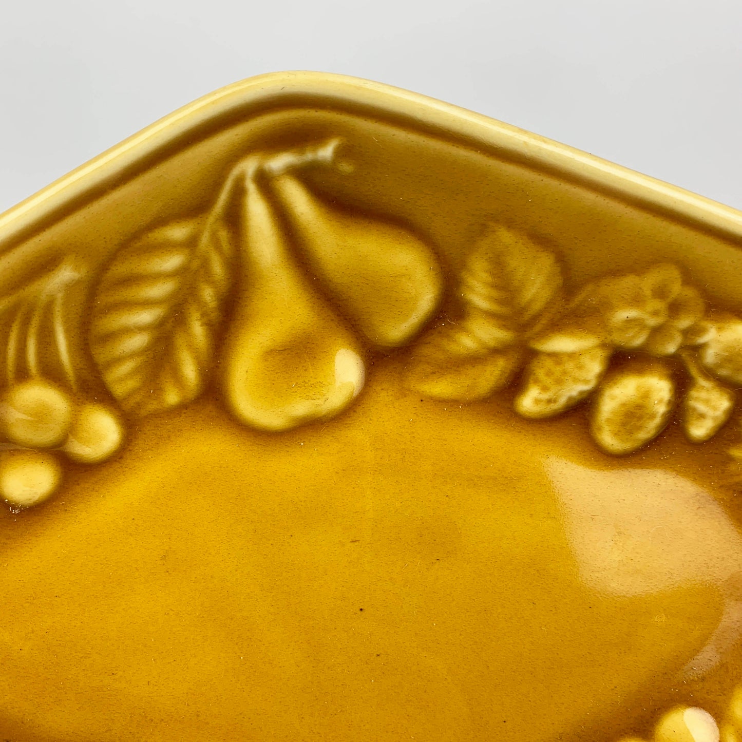 Royal Worcester 'Honey Orchard' Diamond Plate