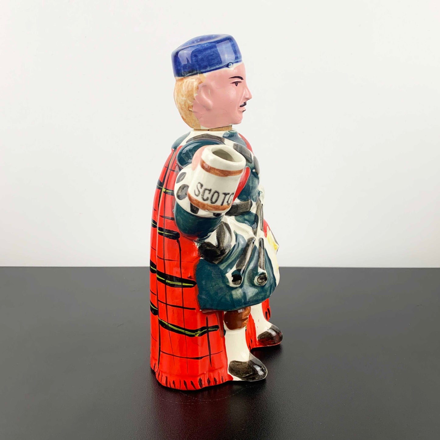 Ceramic Scottish Man Novelty Decanter