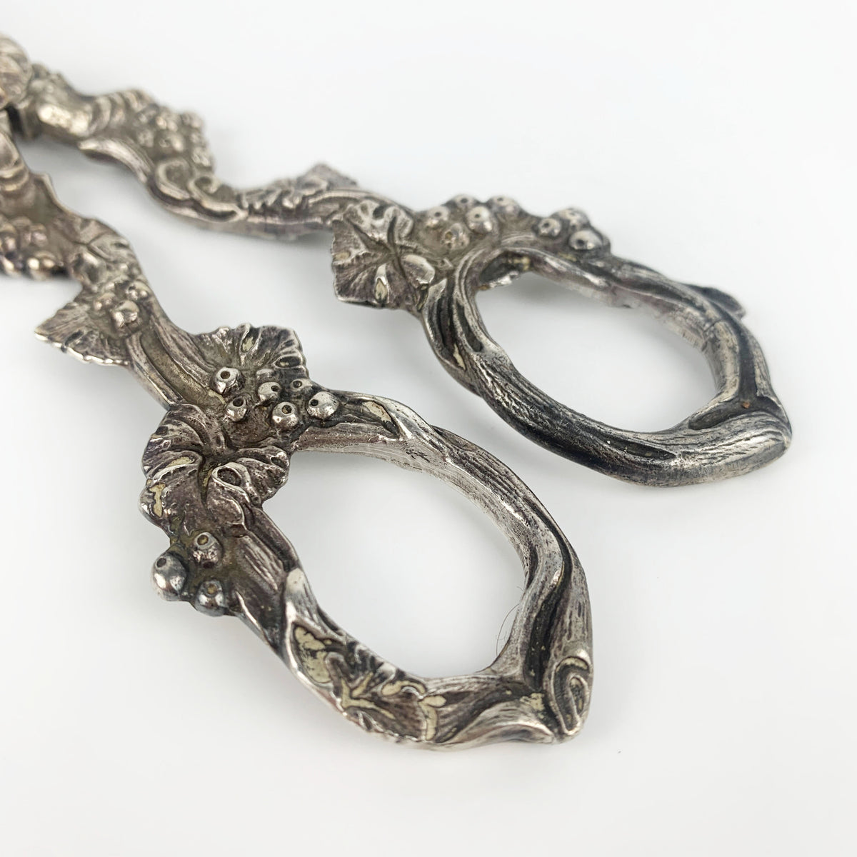 Sterling Silver Ornate Grape Scissors R. E. Porter Birmingham