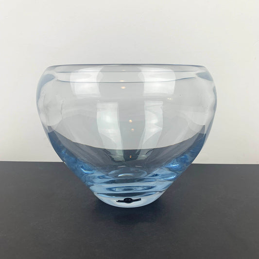 Strombergshyttan Sweden Ice Blue Art Glass Bowl T367