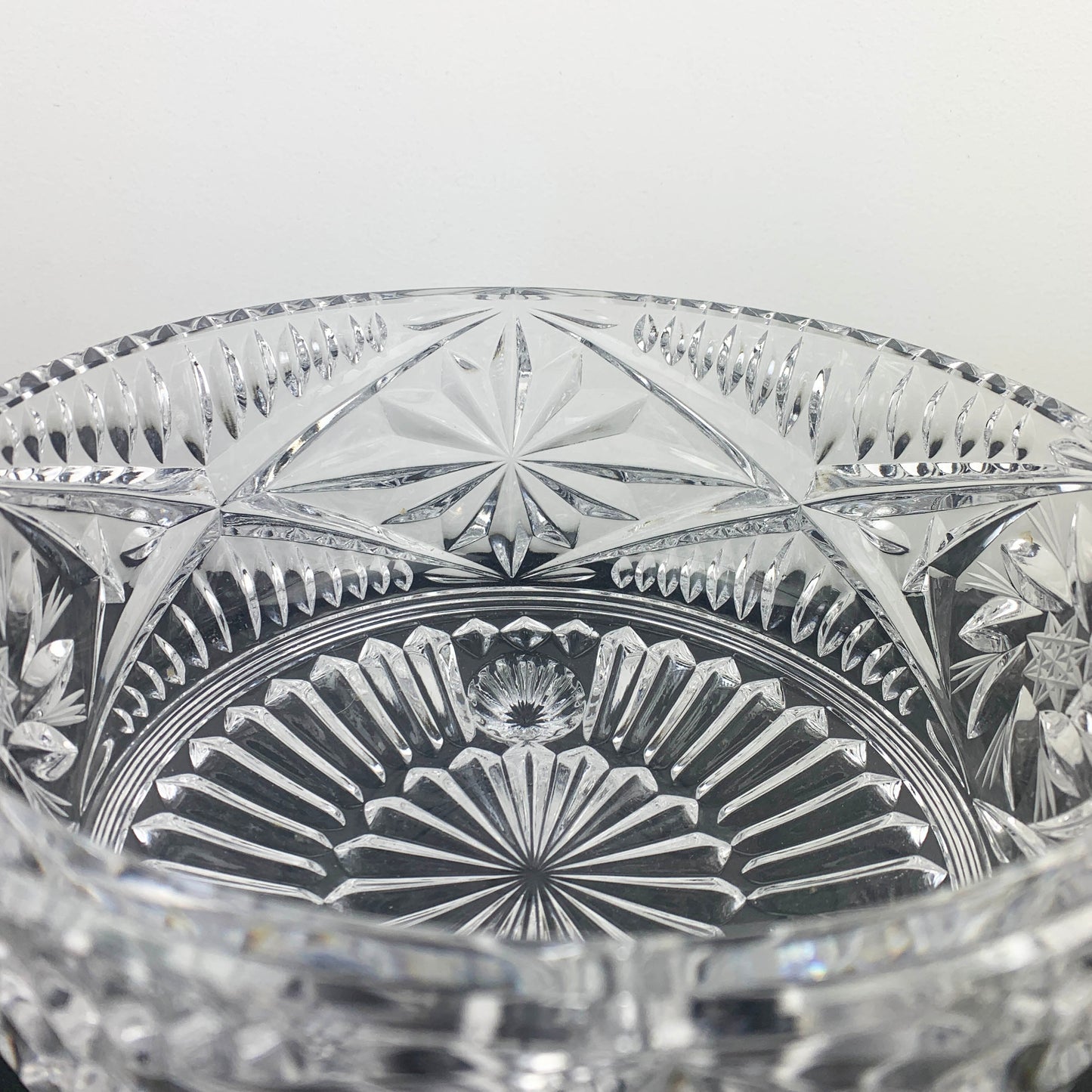 Crystal Tri Foot Presentation Bowl