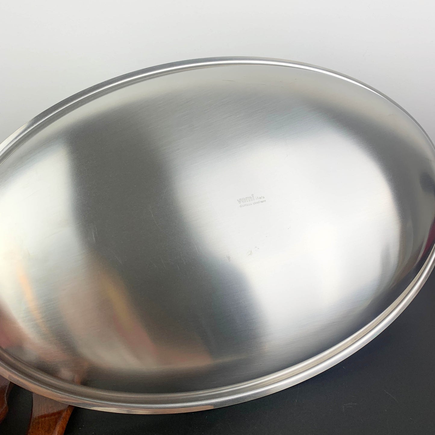Vemi Antipasti Platter with 24k Gold Trim and Cherry Wood Utensils