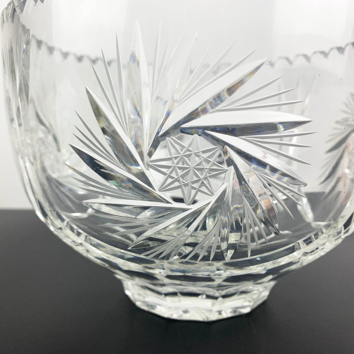 Lausitzer Large Crystal Bowl